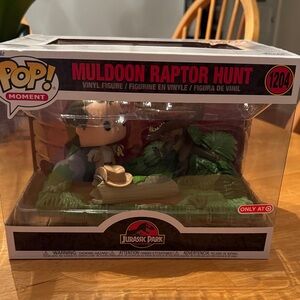 New in box Funko Pop! Moment Muldoon Raptor Hunt